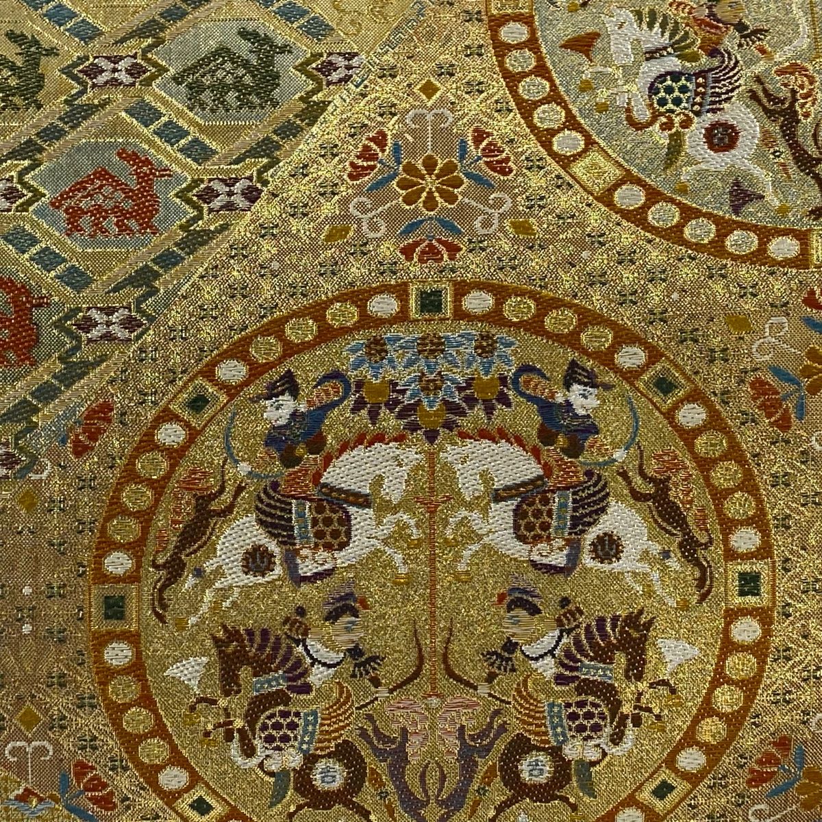 丸帯 狩猟文 草花 金銀糸 刺繍 金色 六通 正絹