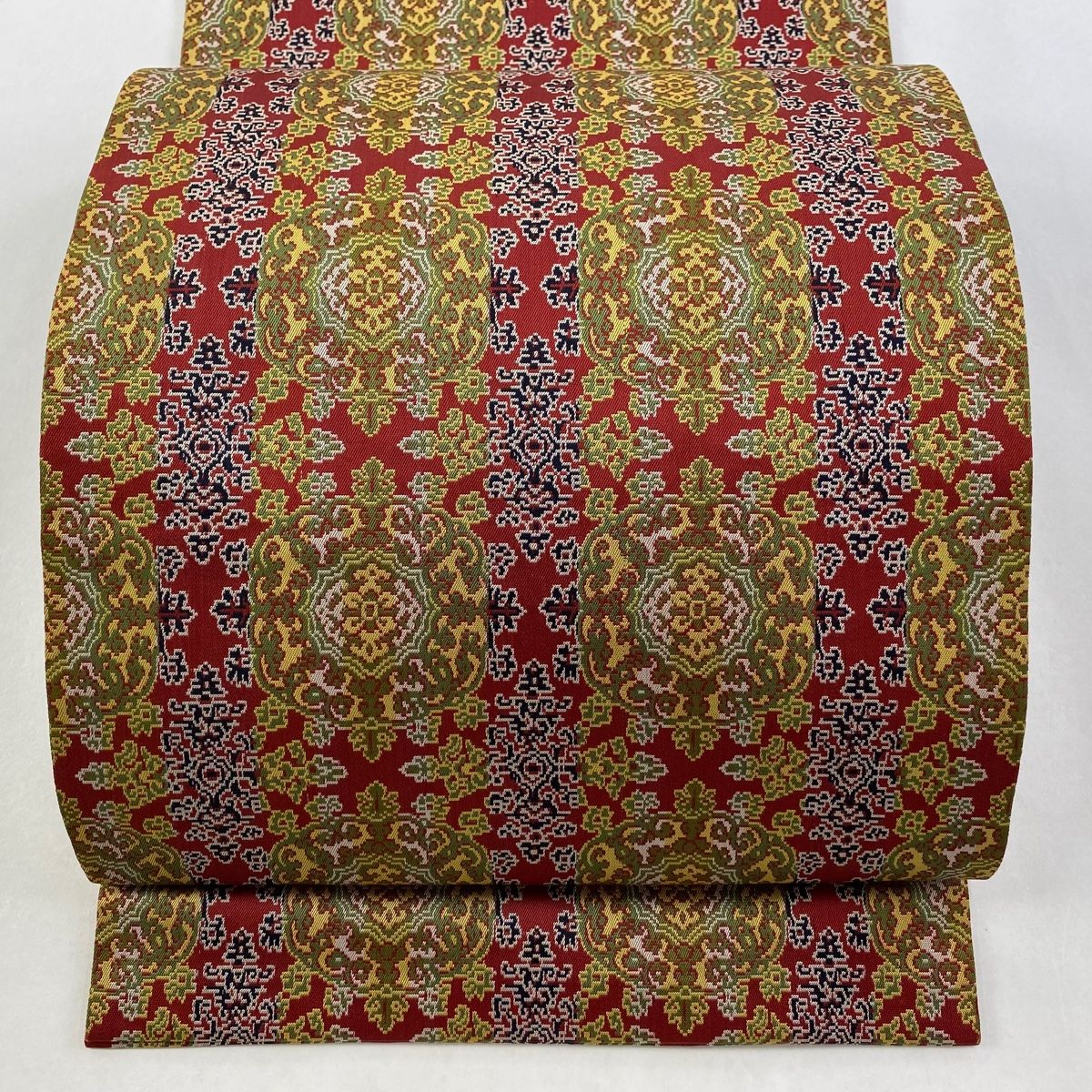 開き名古屋帯 名品 龍村美術織物 華文 赤 正絹