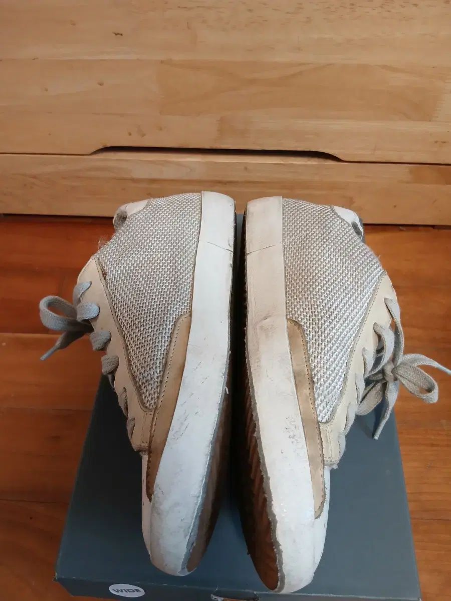  ゴールデングース 白 黒 スニーカー 35 フラットシューズ バレエシューズ パンプス