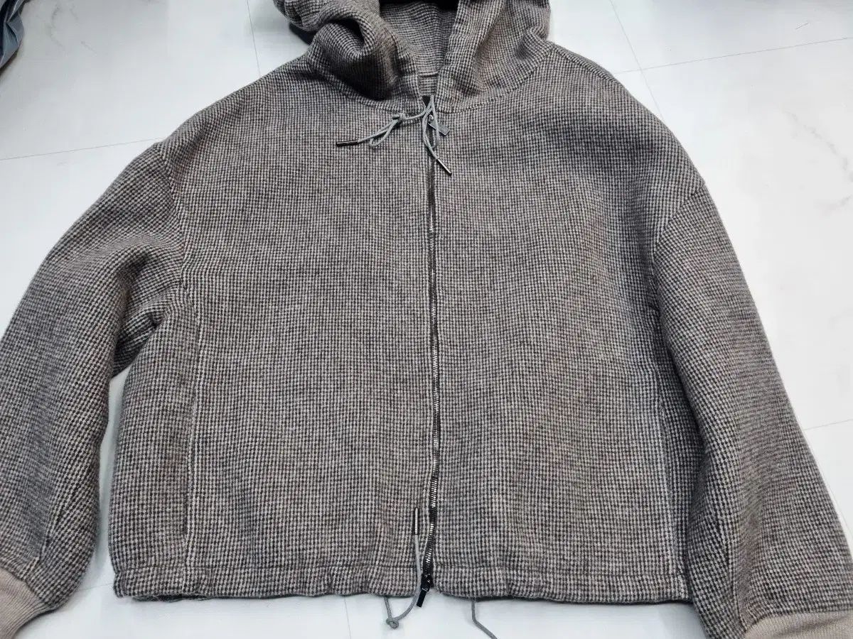 パビアナ フィリピ ウール フード ジャケット 66