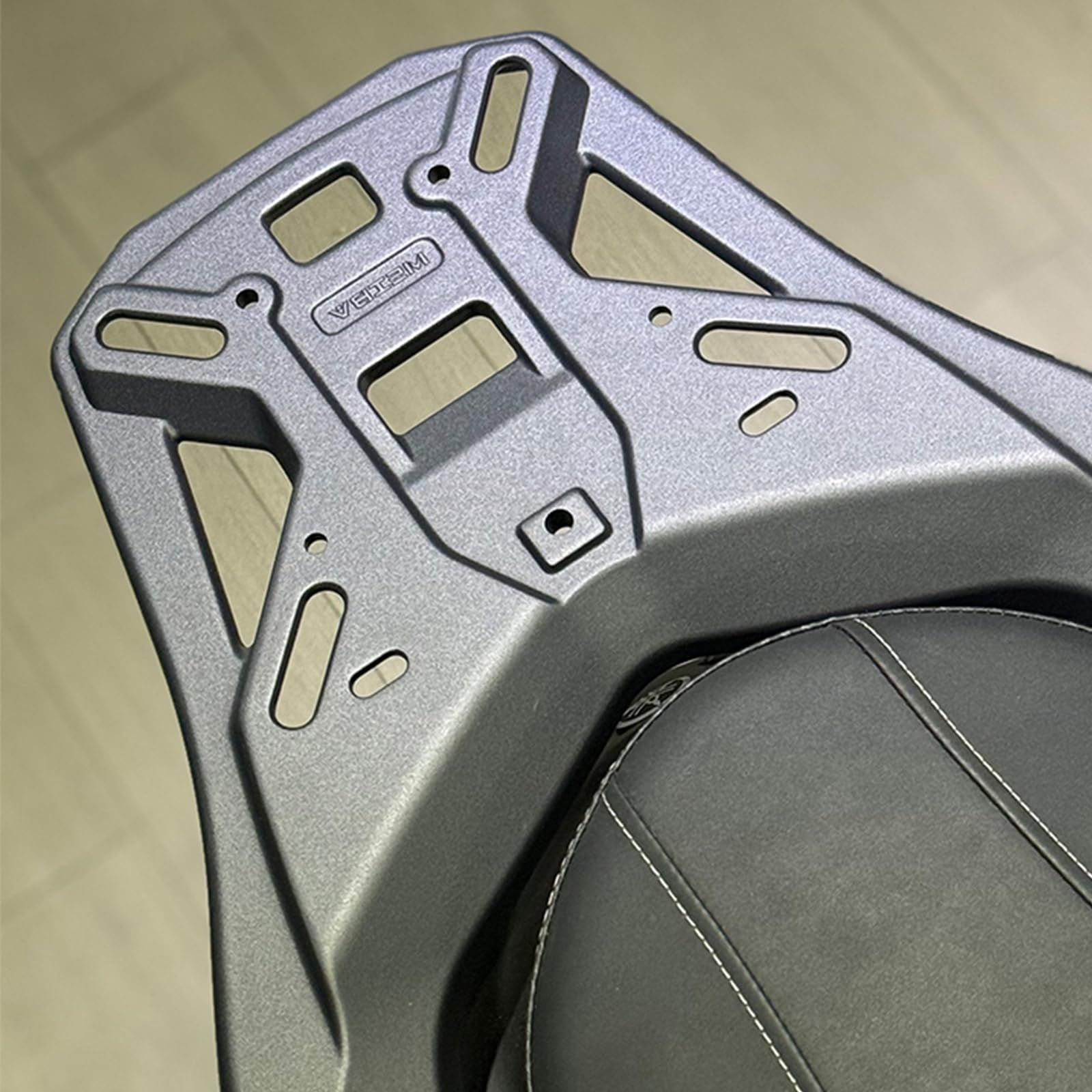 NMAX125 NMAX155 式対応 リアキャリア バイク用キャリア 荷台 アルミ合金製 耐荷重15kg リアボックス 荷台 カスタムパーツ