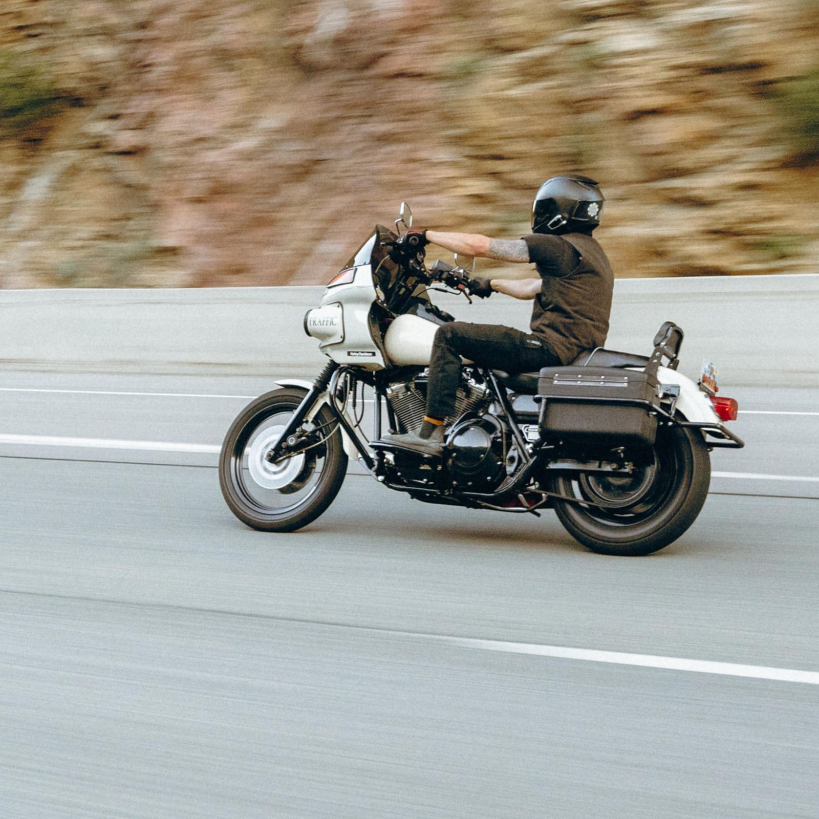 フリークマウント超強力マグネット式スマホホルダーVersion2.0