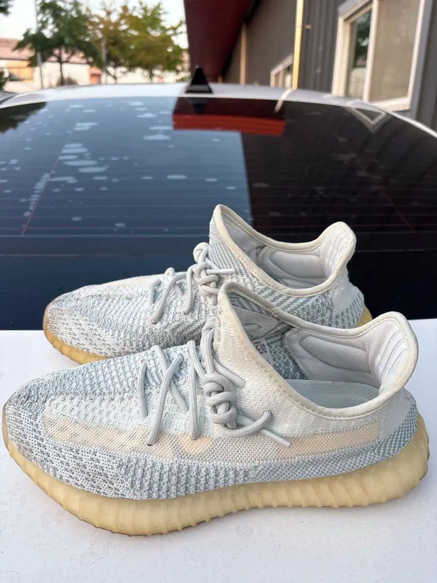 アディダス イージーブースト 350 V2 クラウド 白 265