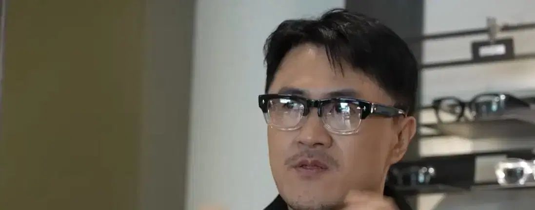 エフェクター DAY6 LIVE CONCERT DREAM CODA_デフコン メガネ