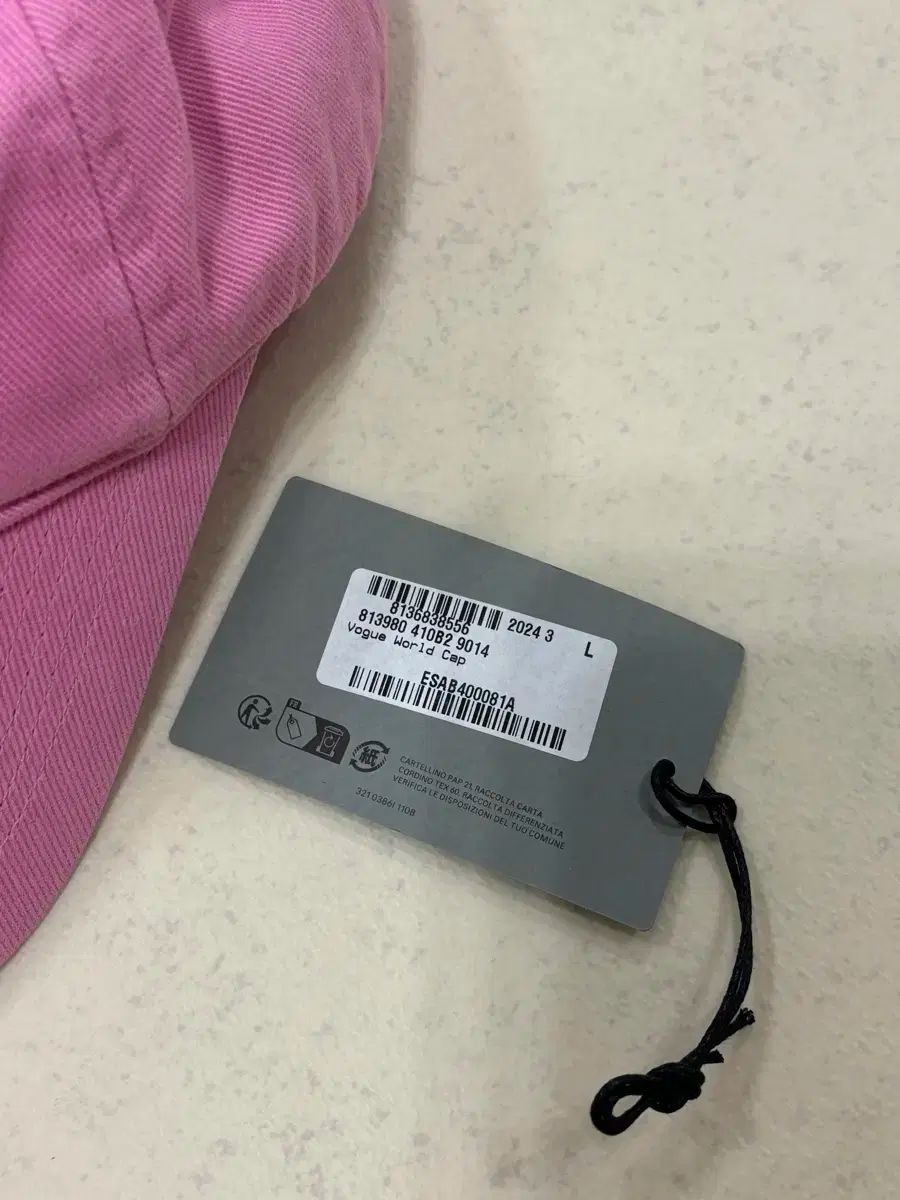 ベースボールキャップ