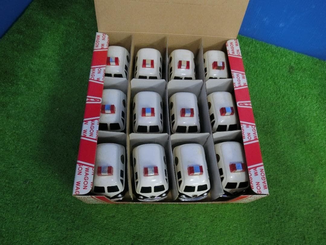 A82 12台 イチコー メタルトーイ フォルクスワーゲンバス ポリスカー２ 2510