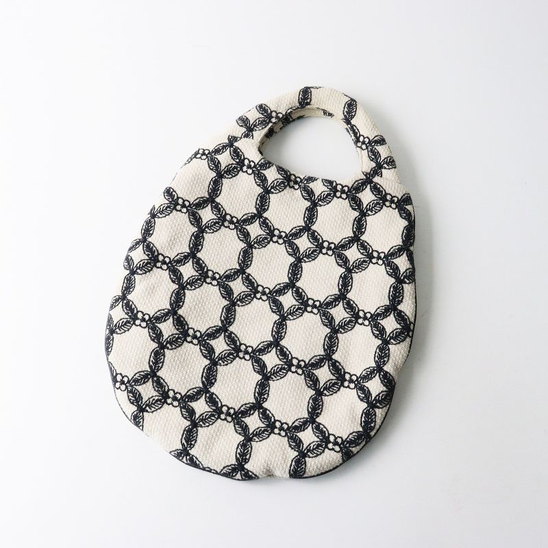 ミナペルホネン mina perhonen hanaha egg bag 刺繍 エッグバッグ 