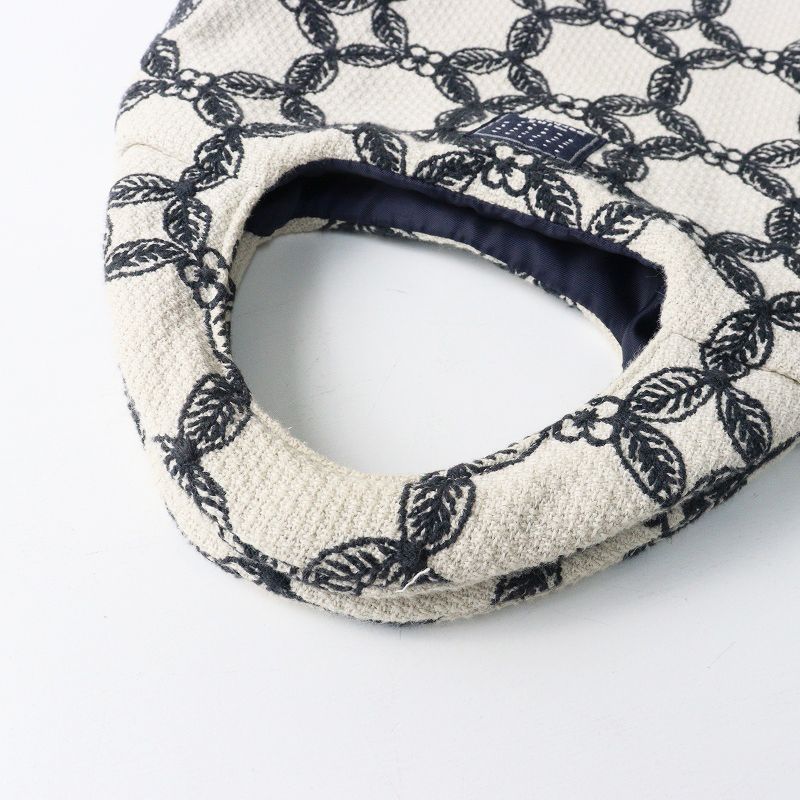 ミナペルホネン mina perhonen hanaha egg bag 刺繍 エッグバッグ 