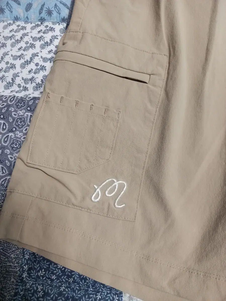 マルボンゴルフウェア Invest In Golf ハーフパンツ ベージュ 34-35