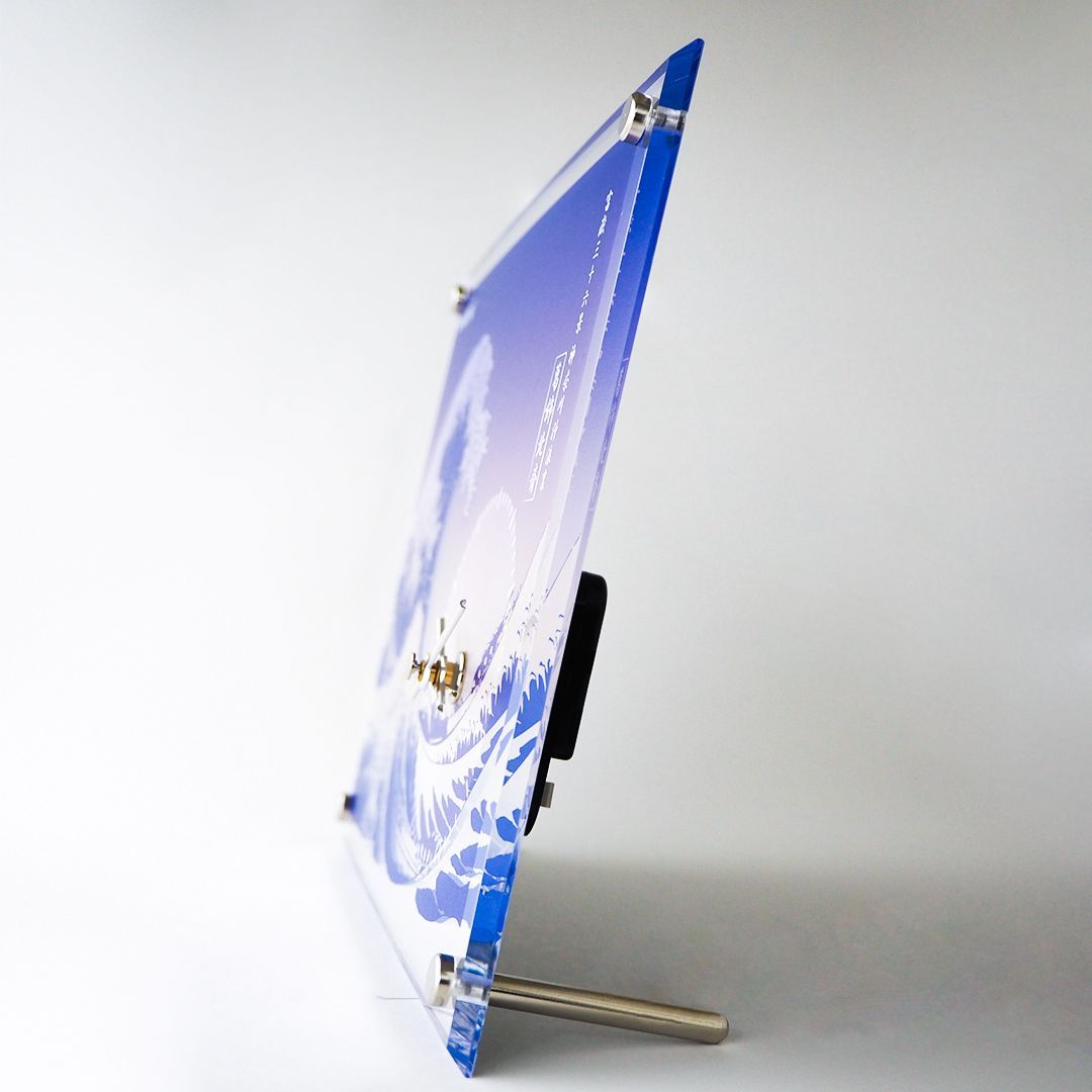 光学ガラス製置時計