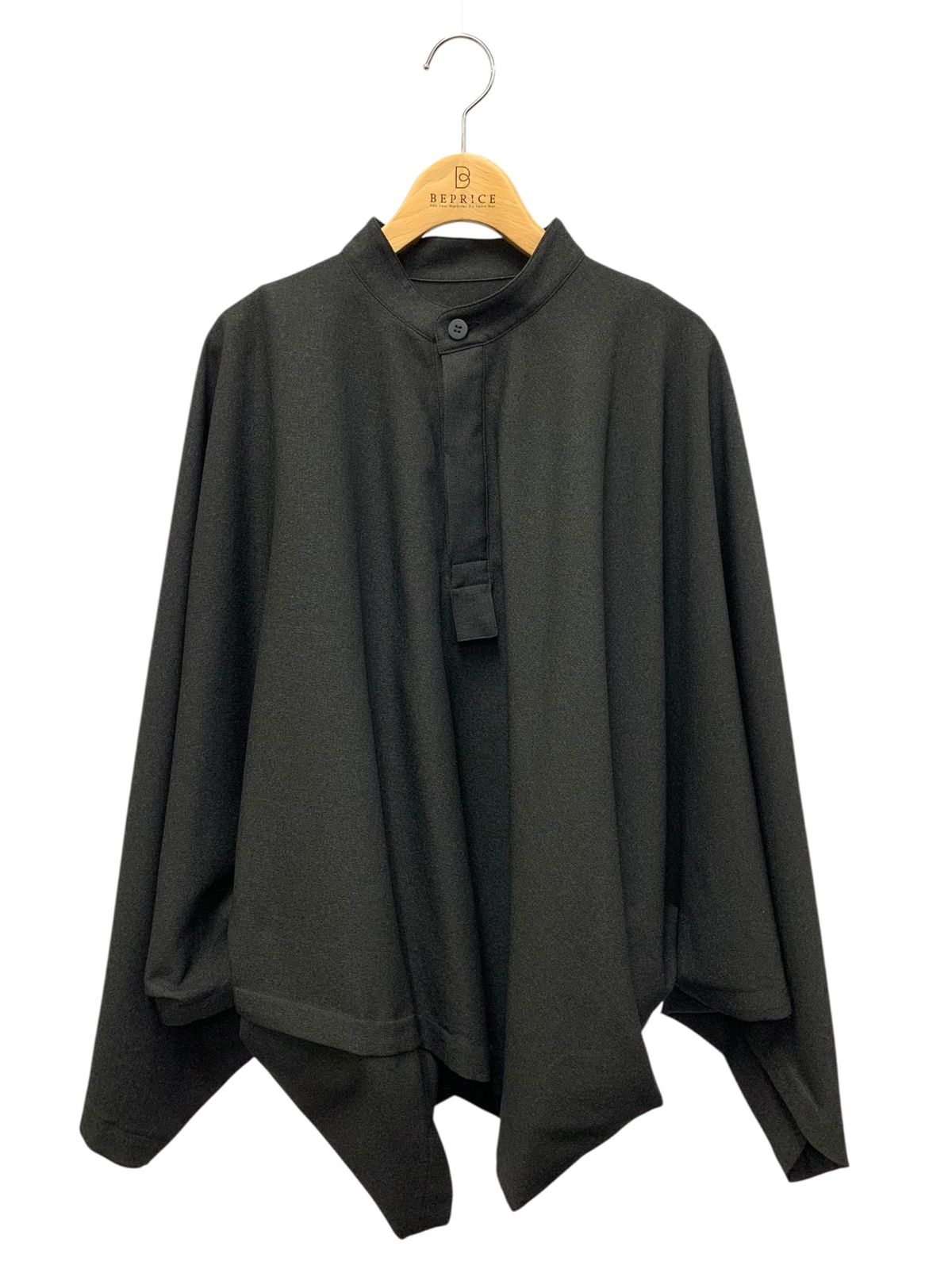 アイムメン イッセイミヤケ LA33FJ155 ポンチョシャツ 3 チャコール ITH9PXQC422F