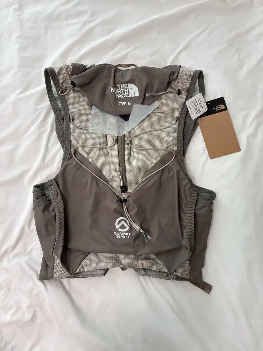 THE NORTH FACE TR 6 キャビン グレー M ランニング ベスト