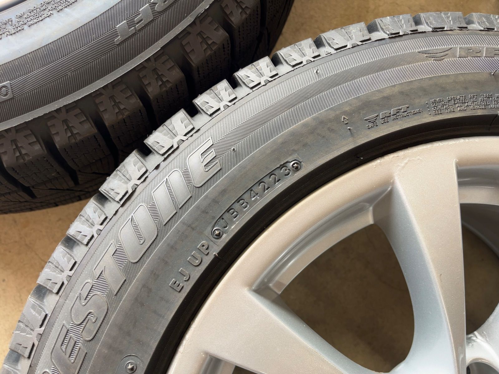 BMW F34 グランツーリスモ 純正品 BS RFT 2025年製 バリ山 17インチ 4本セット FFCRYSTALESIA_COM