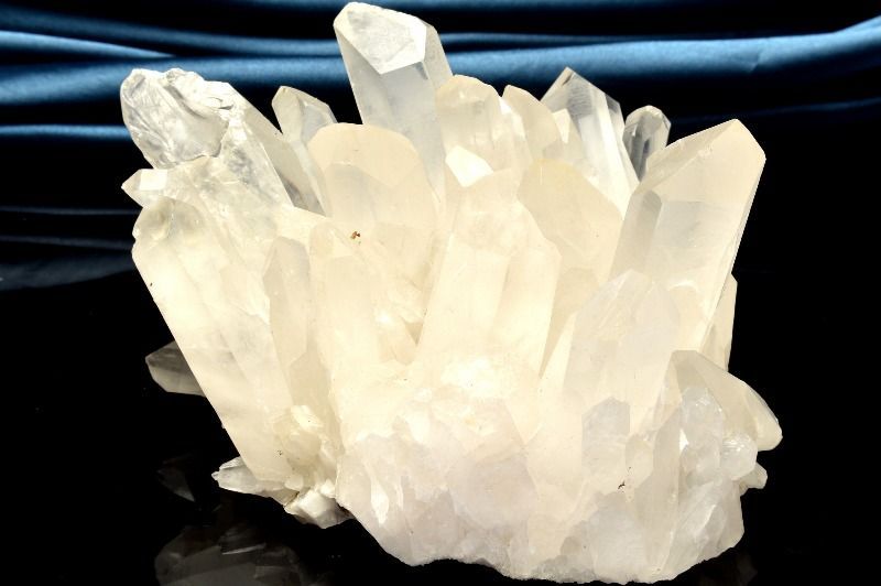 １点物 自然の結晶美 水晶クラスター 112x99x84mm クラスター 原石 パワーストーン 天然石 _CG6710 宅急便