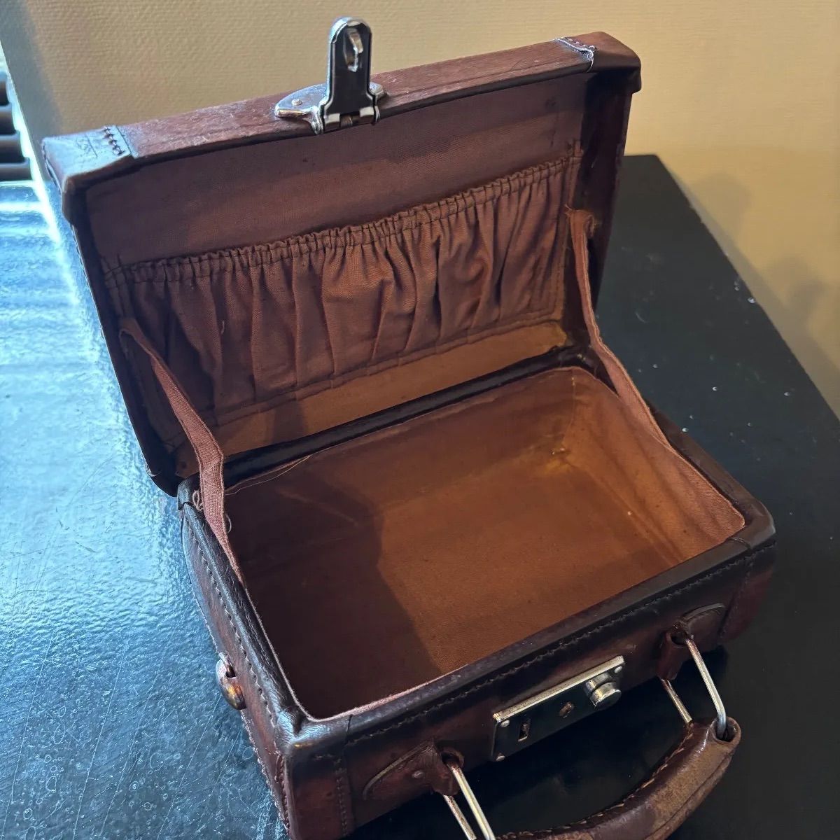 トランク 小物入れ