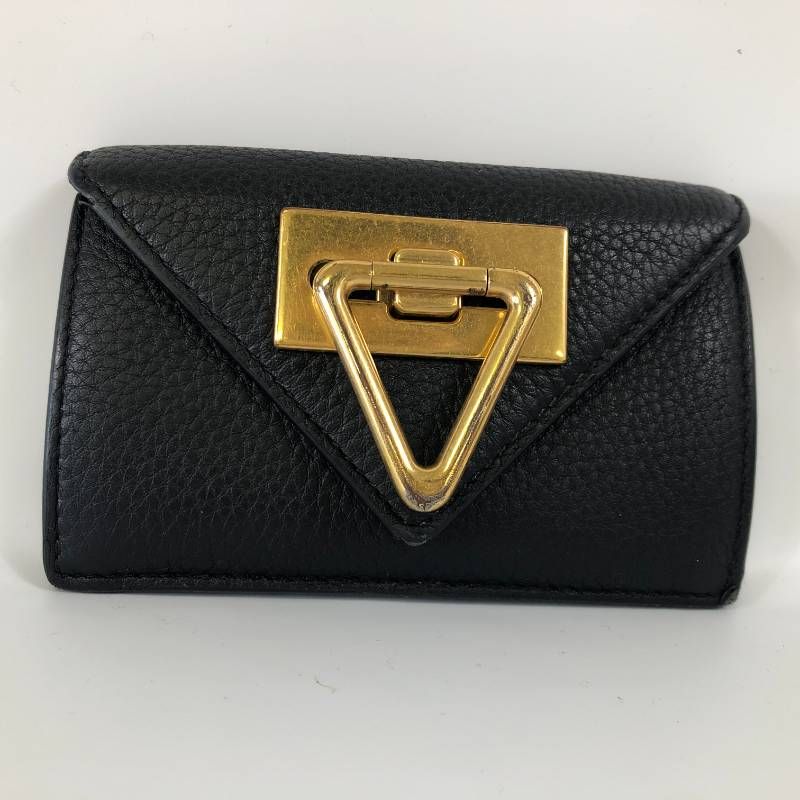 ボッテガヴェネタ サンジェルマン トライアングル アコーディオン カードケース