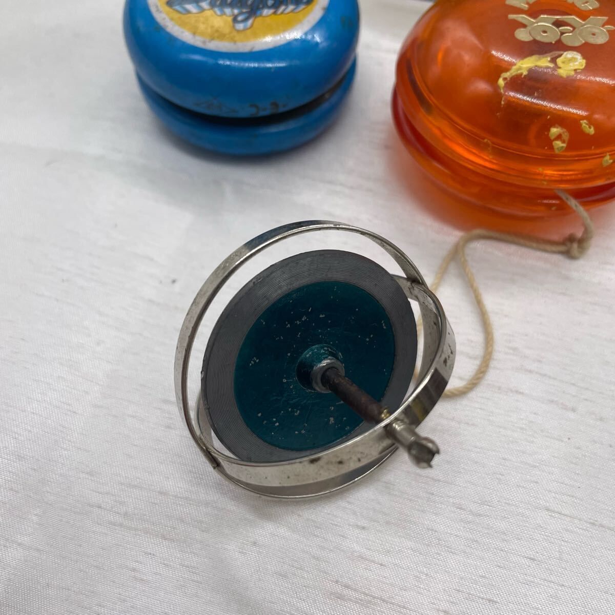 昭和レトロ 駄菓子屋玩具 めんこ173枚＋ヨーヨー 地球ゴマ