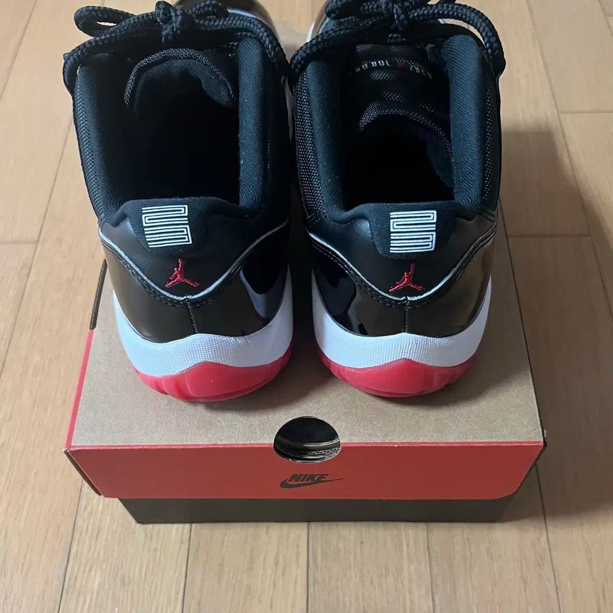 ブレーザーロウ