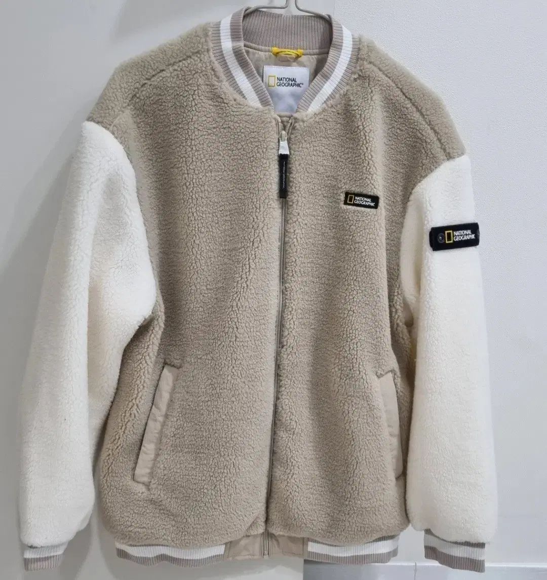 ナショナルジオグラフィック ボアジャケット 160サイズ