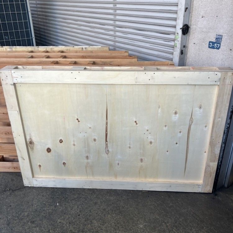 木製パレット３０枚(引き取り限定) 木製パレット30枚(引き取り限定)