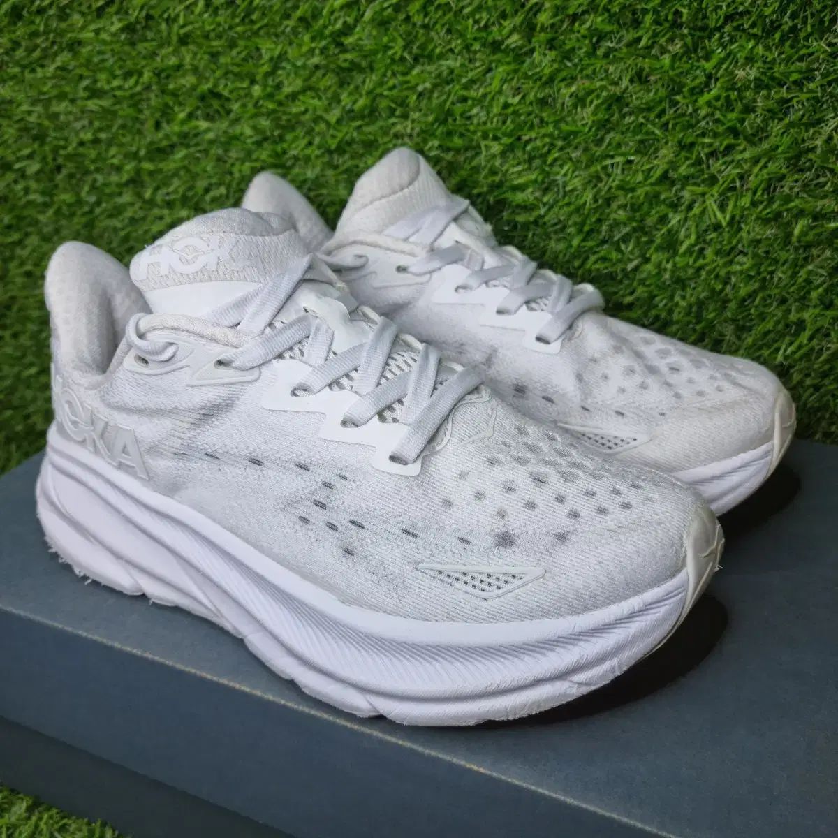 ホカ クリフトン9