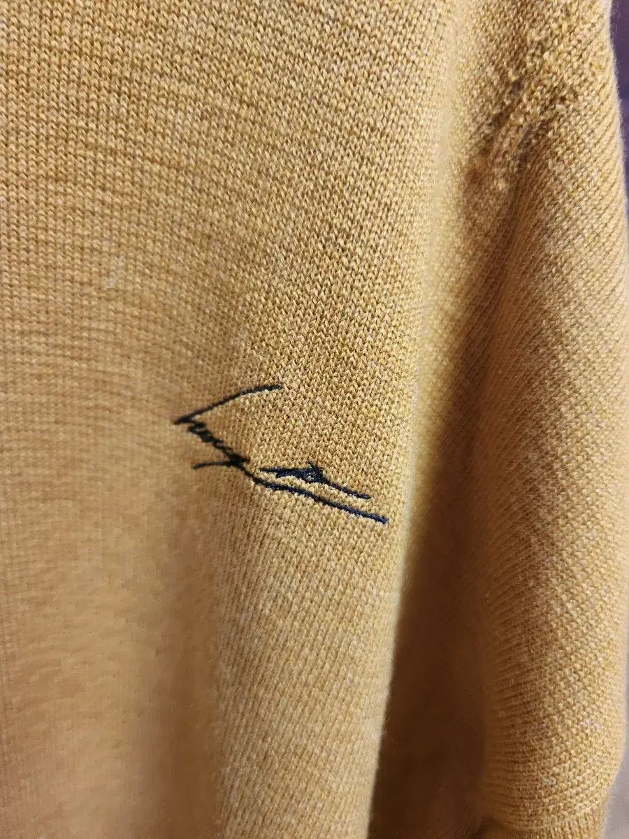 SONGZIO ソンジオメンズ イェロー 刺繍 ニット 50サイズ