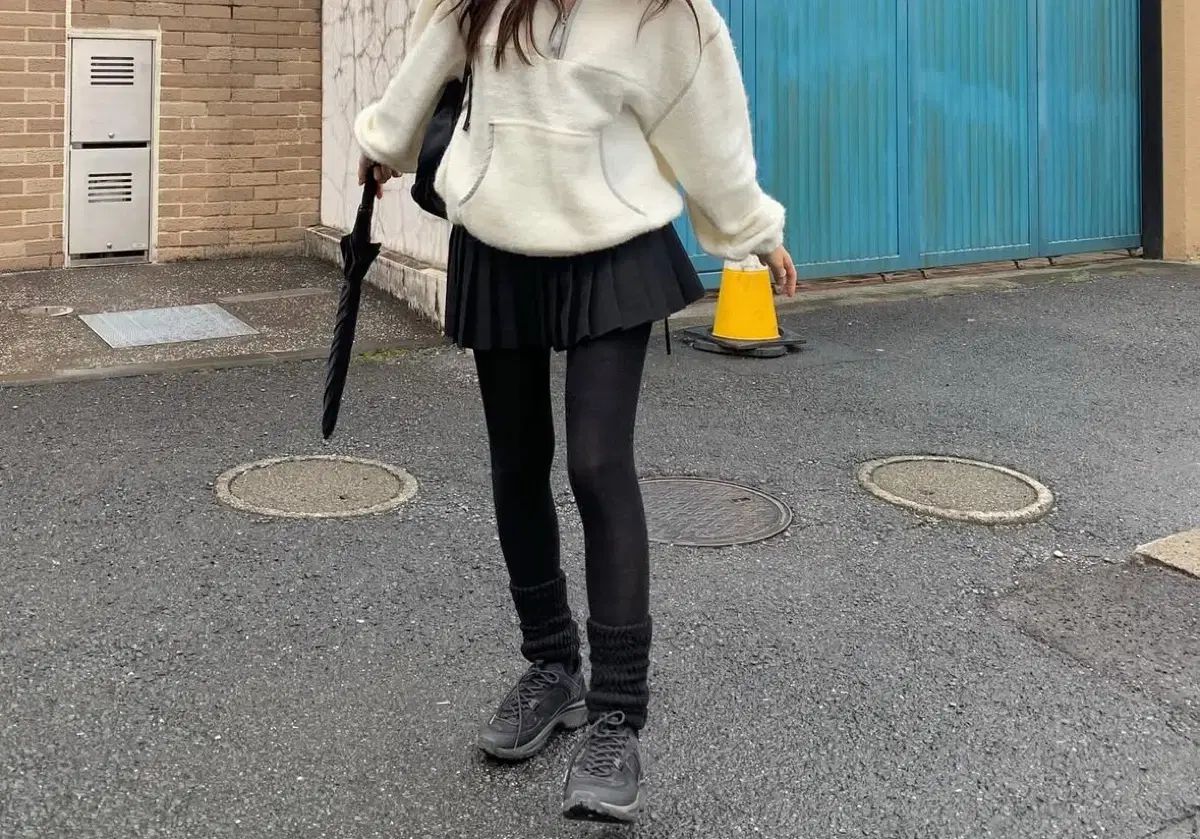 TANNAT タイ ボタン プリーツ スカート ブラックS ドライ完 丈줄