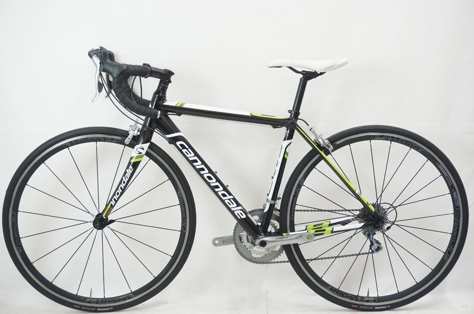 CANNONDALE キャノンデール CAAD8 FLAT 6 2013 フラットバーロード登場