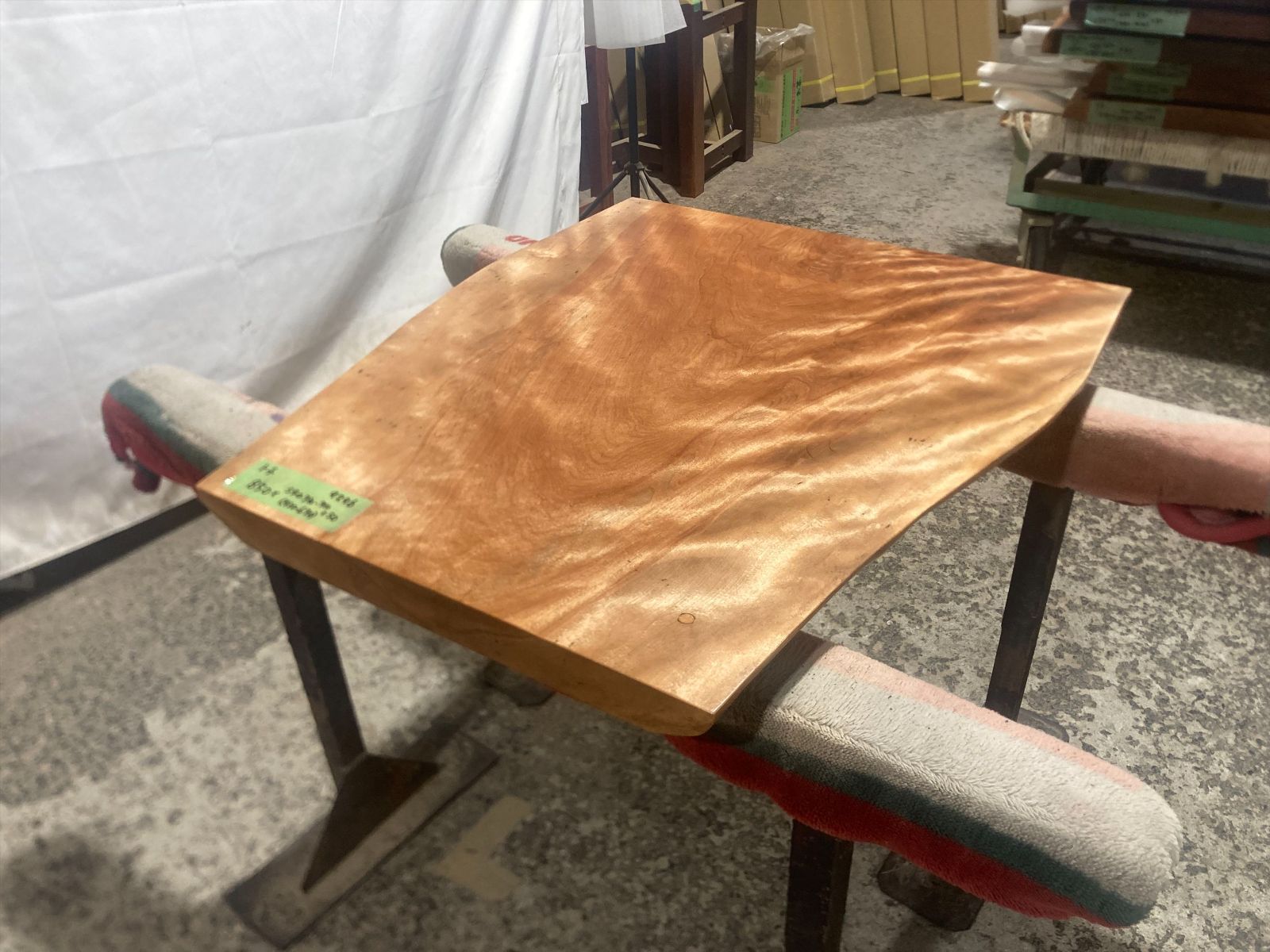 一枚板無垢 乾燥材