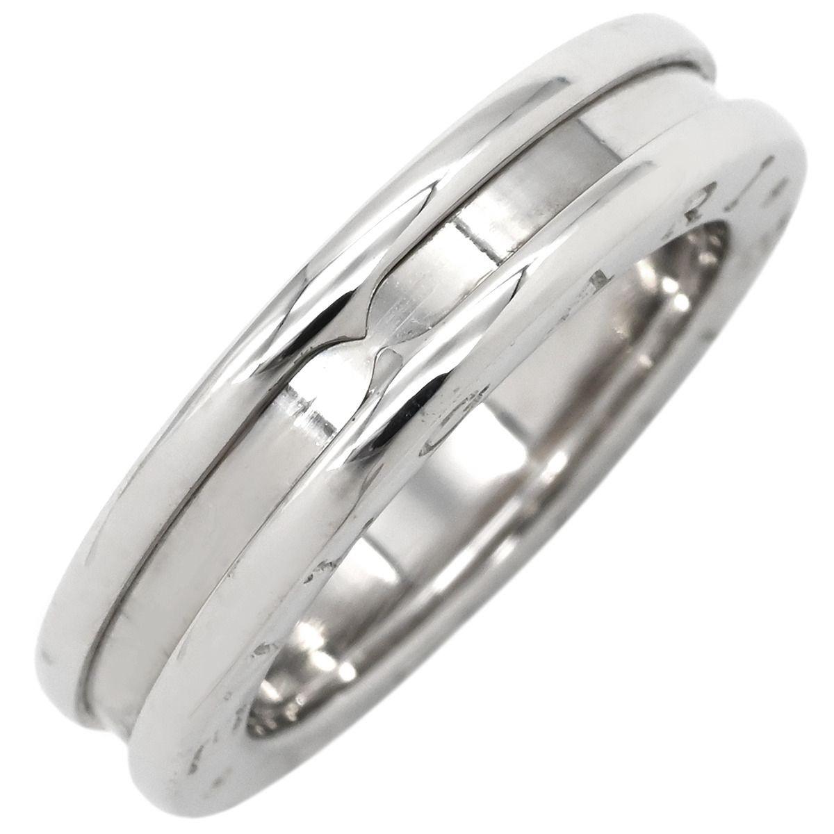 K18WG ホワイトゴールド リング ダイヤモンド 3粒 V字 ハート モチーフ