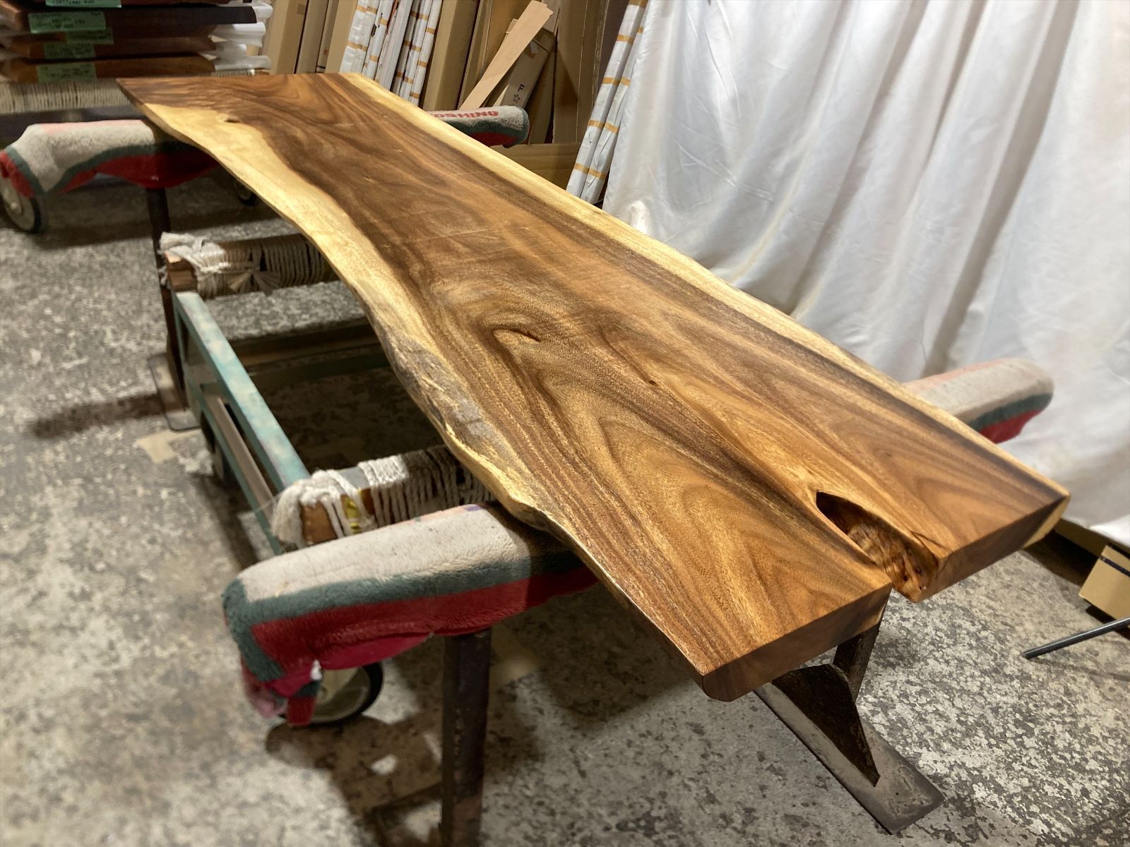 一枚板無垢 乾燥材