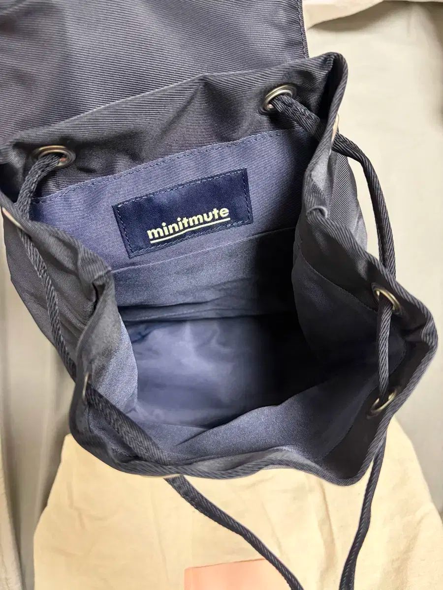 クローバックパック ブラック