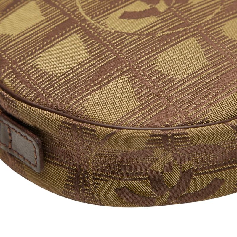 ニュートラベルライン ラウンド