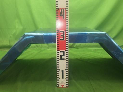 フェンダー 左右