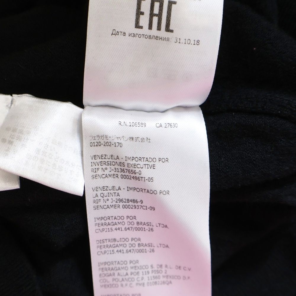 再現性のある Salvatore Ferragamo サルヴァトーレ フェラガモ ショルダーボタンデザイン ノースリーブニットシャツ レディース ブラック