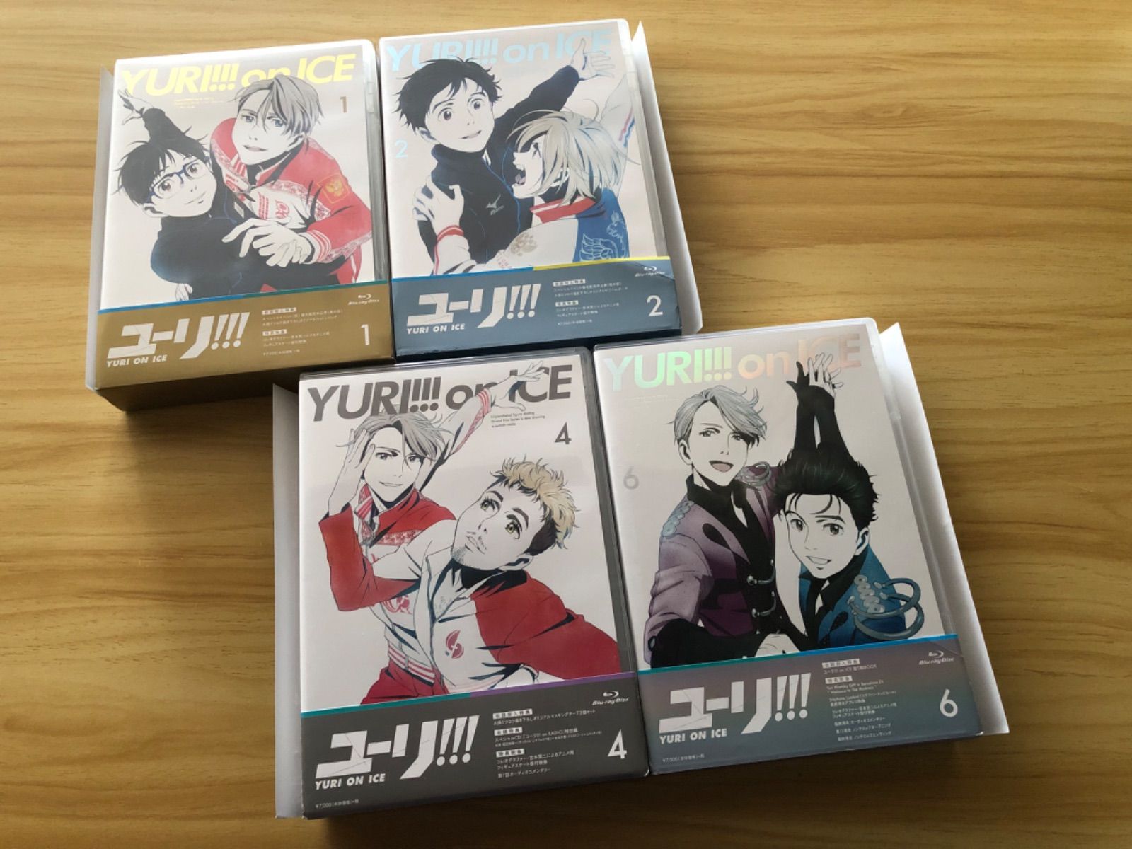 Blu-ray ユーリ!!! on ICE 第1 2 4 6巻セット 初回 版 初回 特典付 M02047