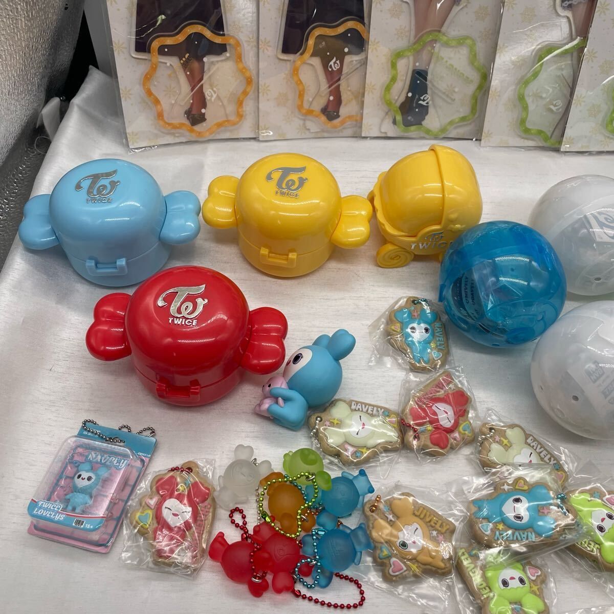 TWICE フィギュア Jeongyeonデザイン】twice ジョンヨン 直筆サイン