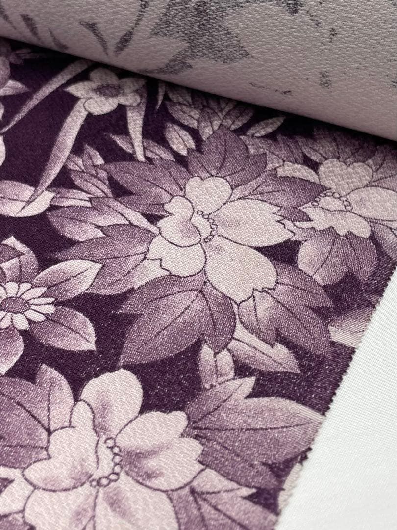 小紋 紋意匠 花唐草 華紋 鳥 正絹 反物 小紋 紋意匠 花唐草 華紋 鳥 正絹 反物 - メルカリ