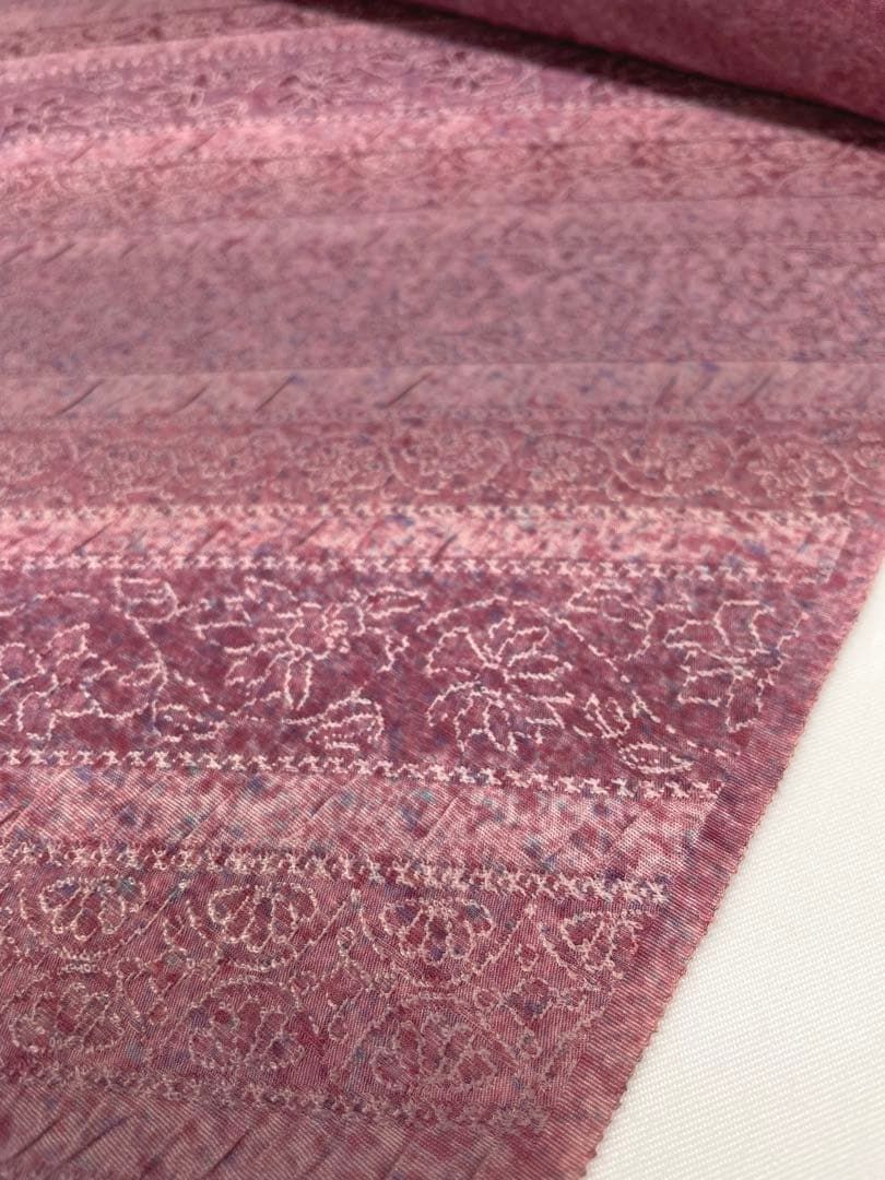 コート地 紋意匠 斜めぼかし 正絹 反物 - メルカリ