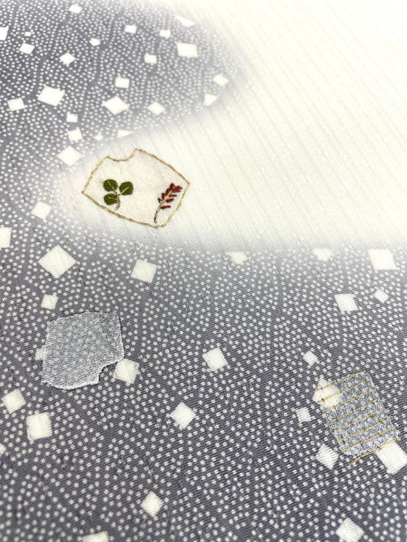 付け下げ 紋意匠 刺繍 正絹 反物 T8940 - メルカリ