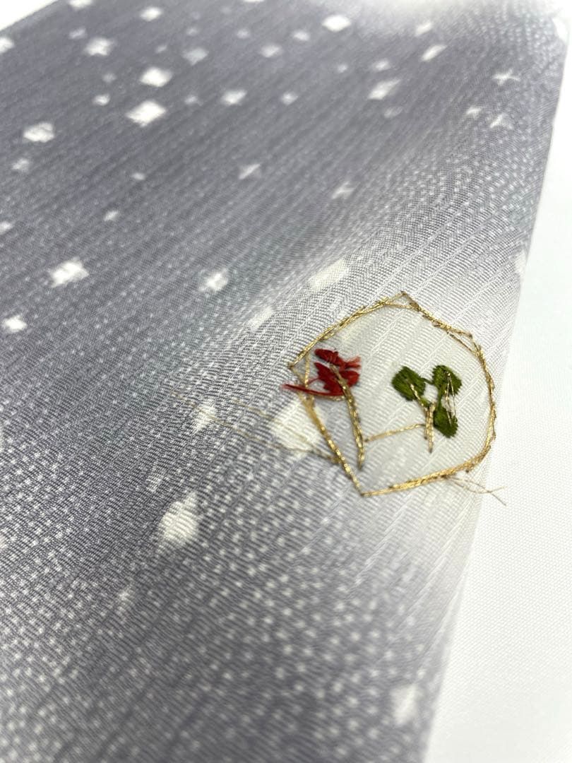 付け下げ 紋意匠 刺繍 正絹 反物 T8940 - メルカリ