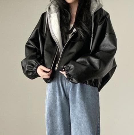 黒ブルゾンフェイクレザーブラックジャケットジップアップストリート光沢感カジュアル 黒ブルゾンフェイクレザーブラックジャケットジップアップストリート
