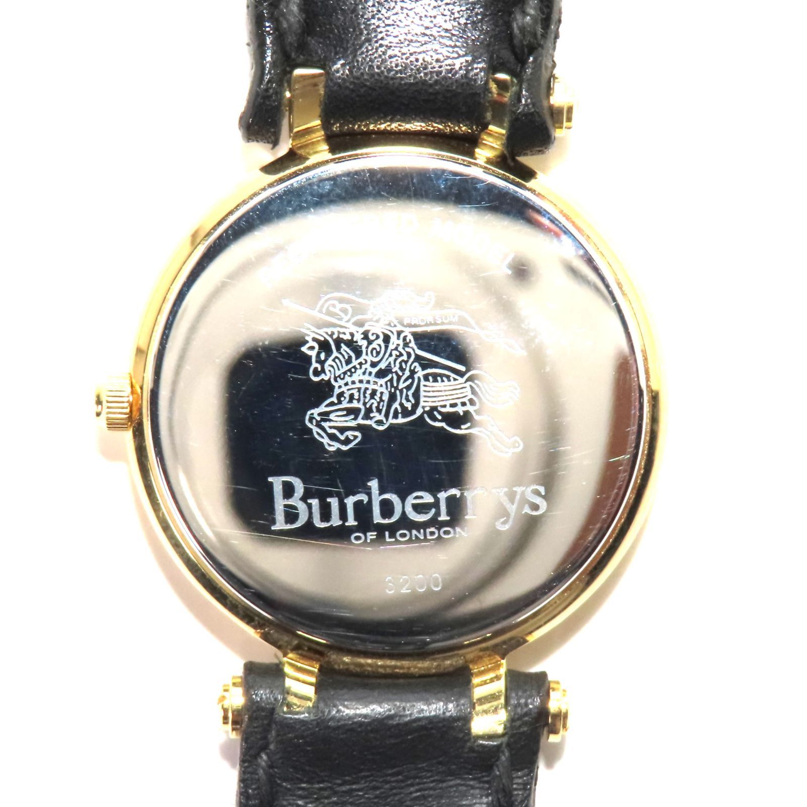 稼働品 バーバリー クオーツ メンズ 腕時計 3200 牛革レザーバンド