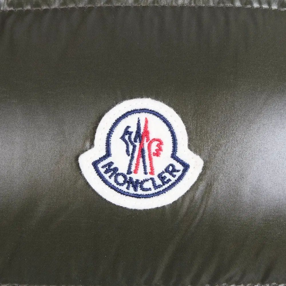  モンクレール モデル Tシャツ ダウン ベスト オリーブグリーン 0 90 ベスト ジレ ベスト ジレ ビスチェ