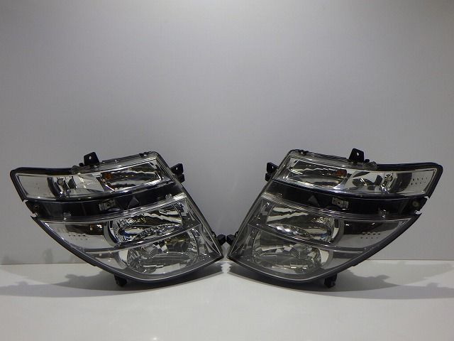 エルグランド ヘッドライト左右 HID E51 NE51 前期 100-24826 コーティング 比較的 251023053