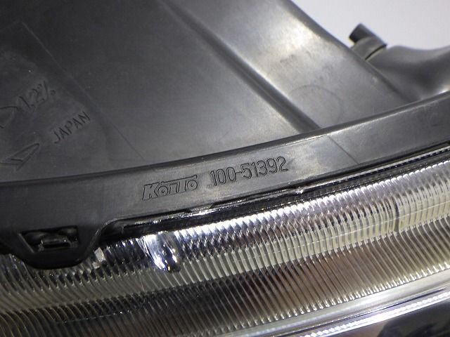 右ヘッドライト LED