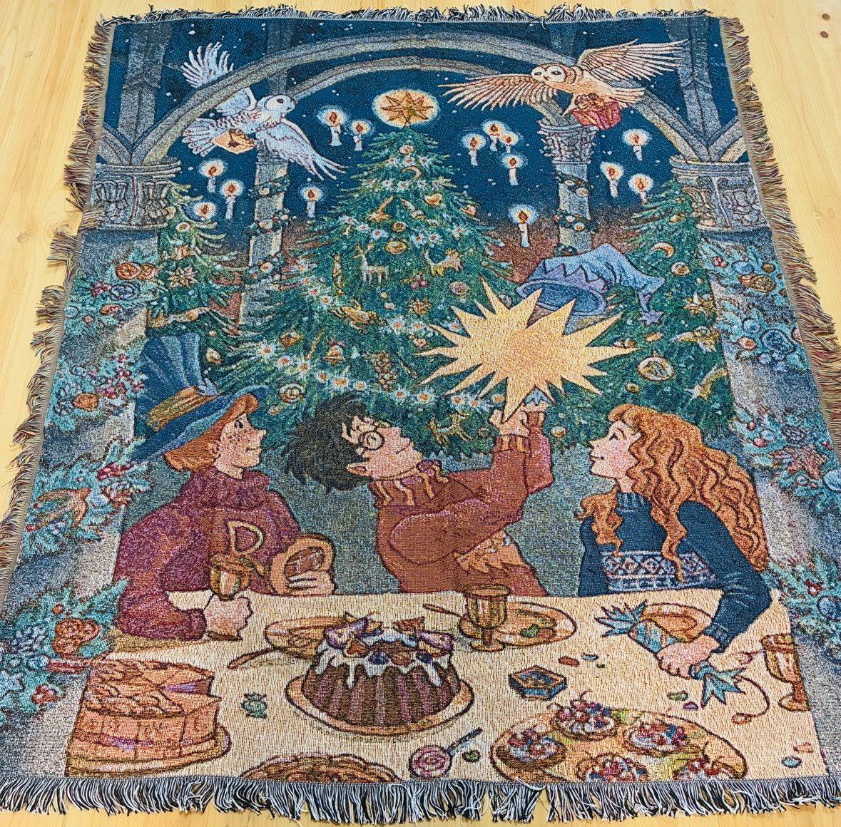 ハリーポッター ホグワーツ ラグ ソファ ベッド カバー 壁掛け ベット