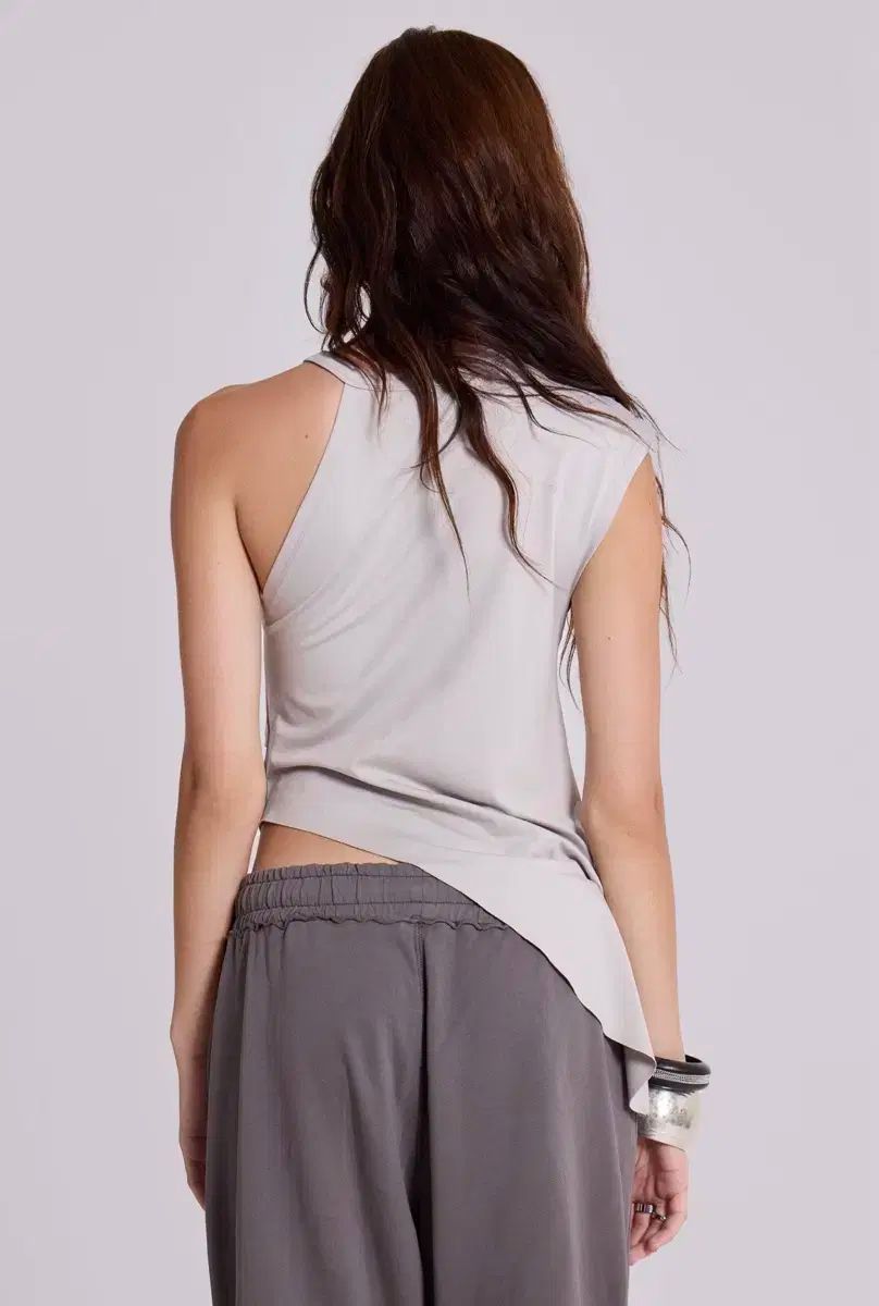  ジェイディッド ロンドン Theodora Asymmetric Top 半袖(Tシャツ) Tシャツ カットソー