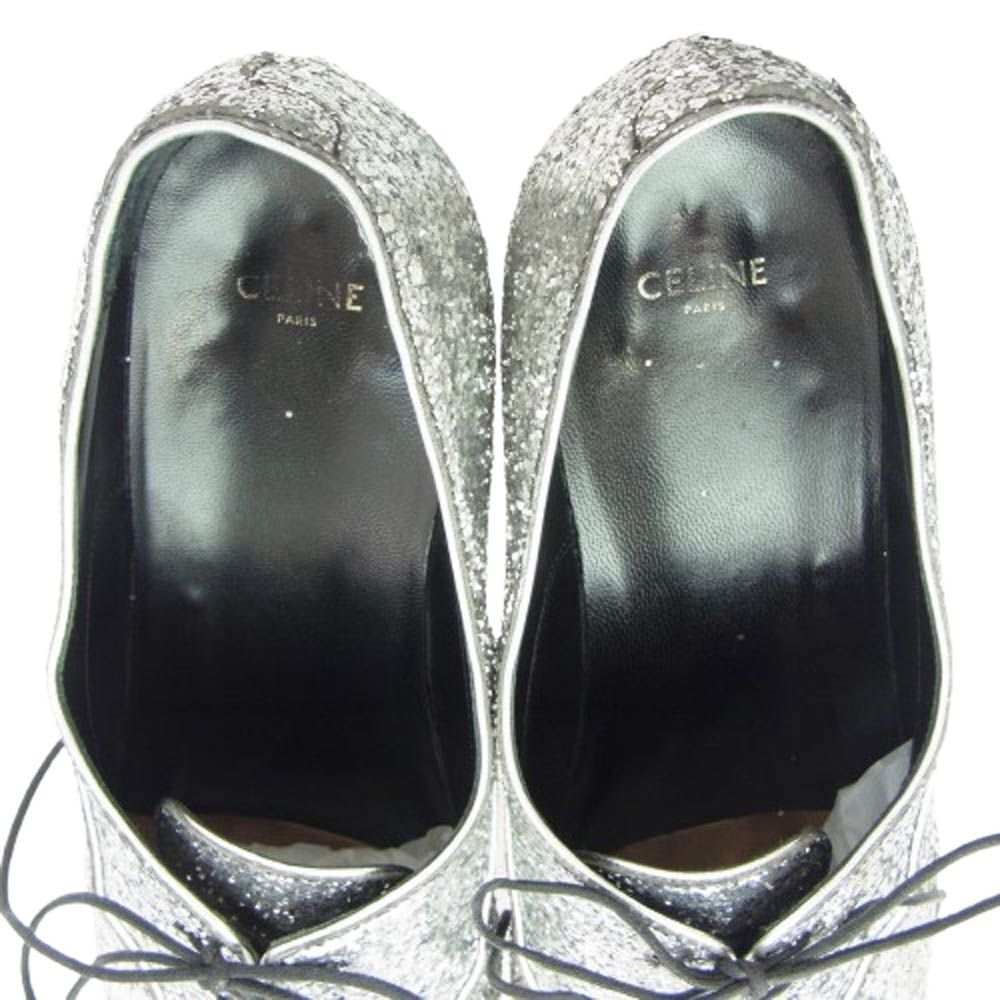 ポインテッドトゥ