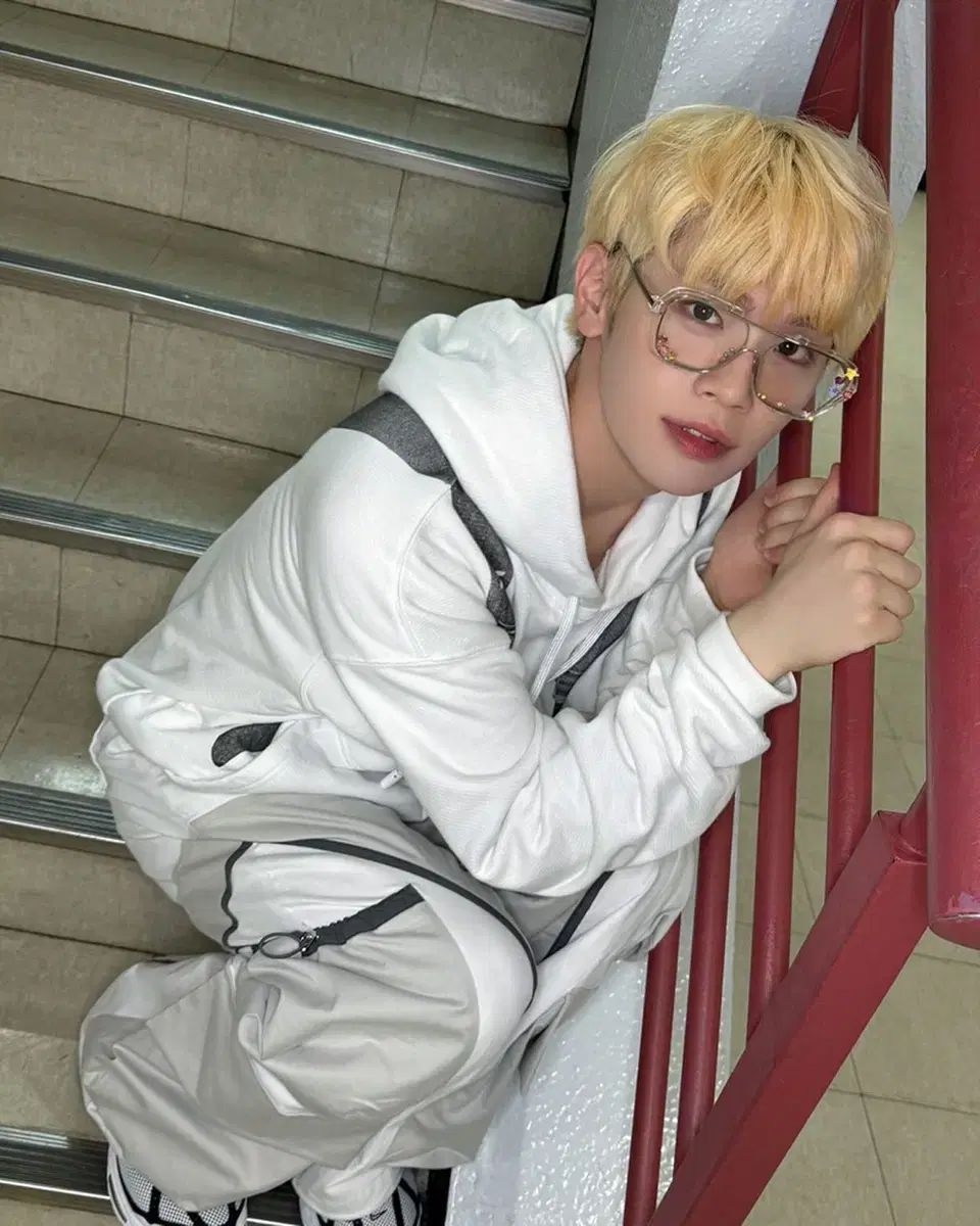 zerobaseone テレ サインポラ キム・テレ(KIM TAERAE) サイン入り